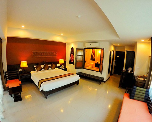 Grand Deluxe Room